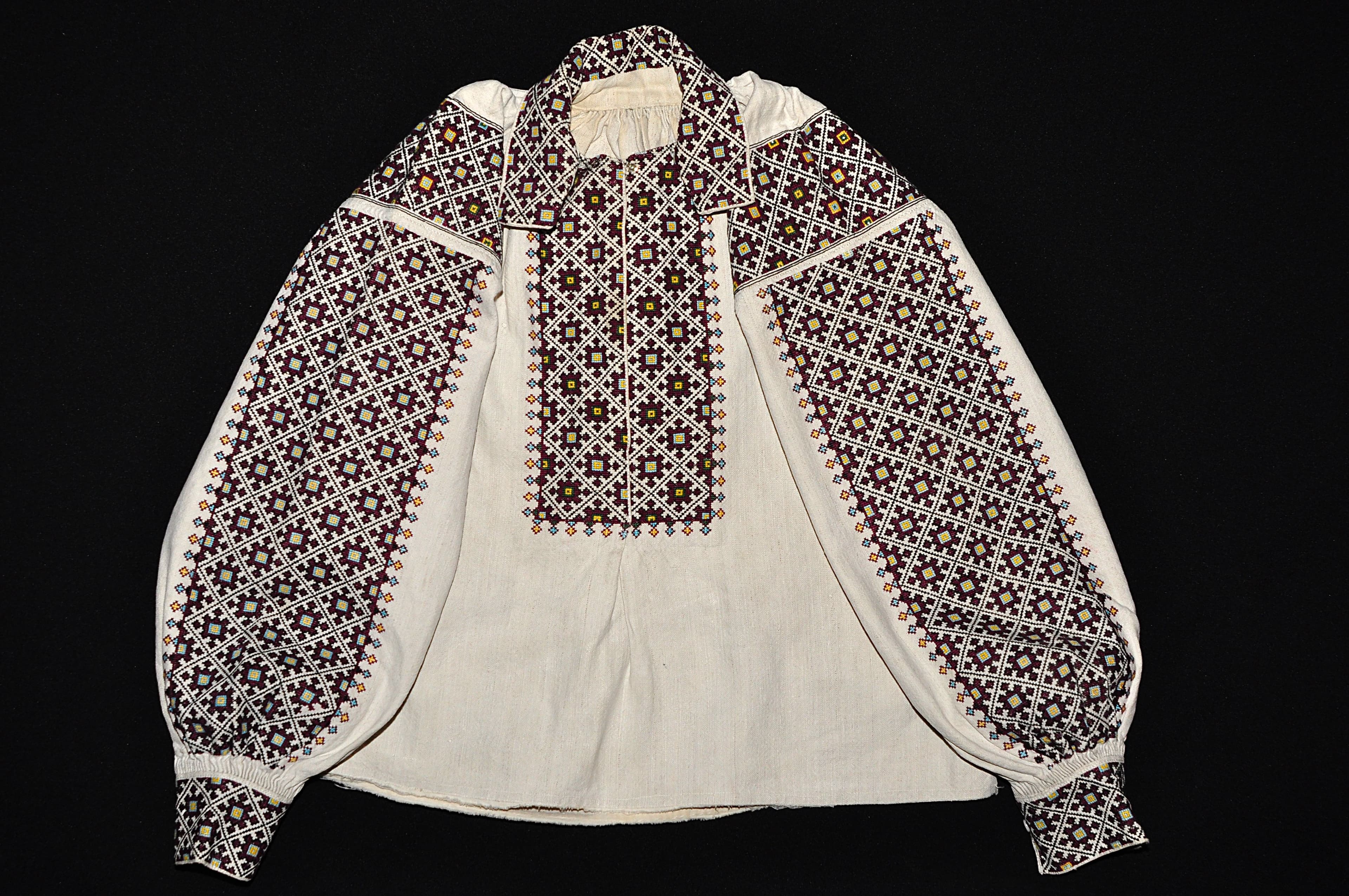 Сорочка Опілля, Львівщина